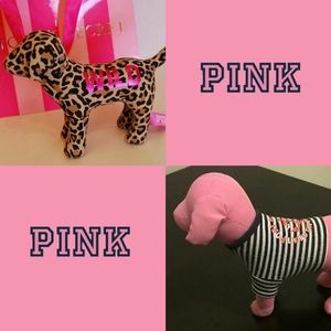 VS PINK dogs